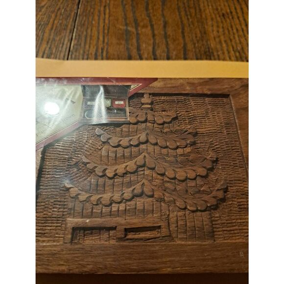 Hand-Picked Teas of China Plantation Sealed Carved Wood Asian Oriental Box - Picture 2 of 5